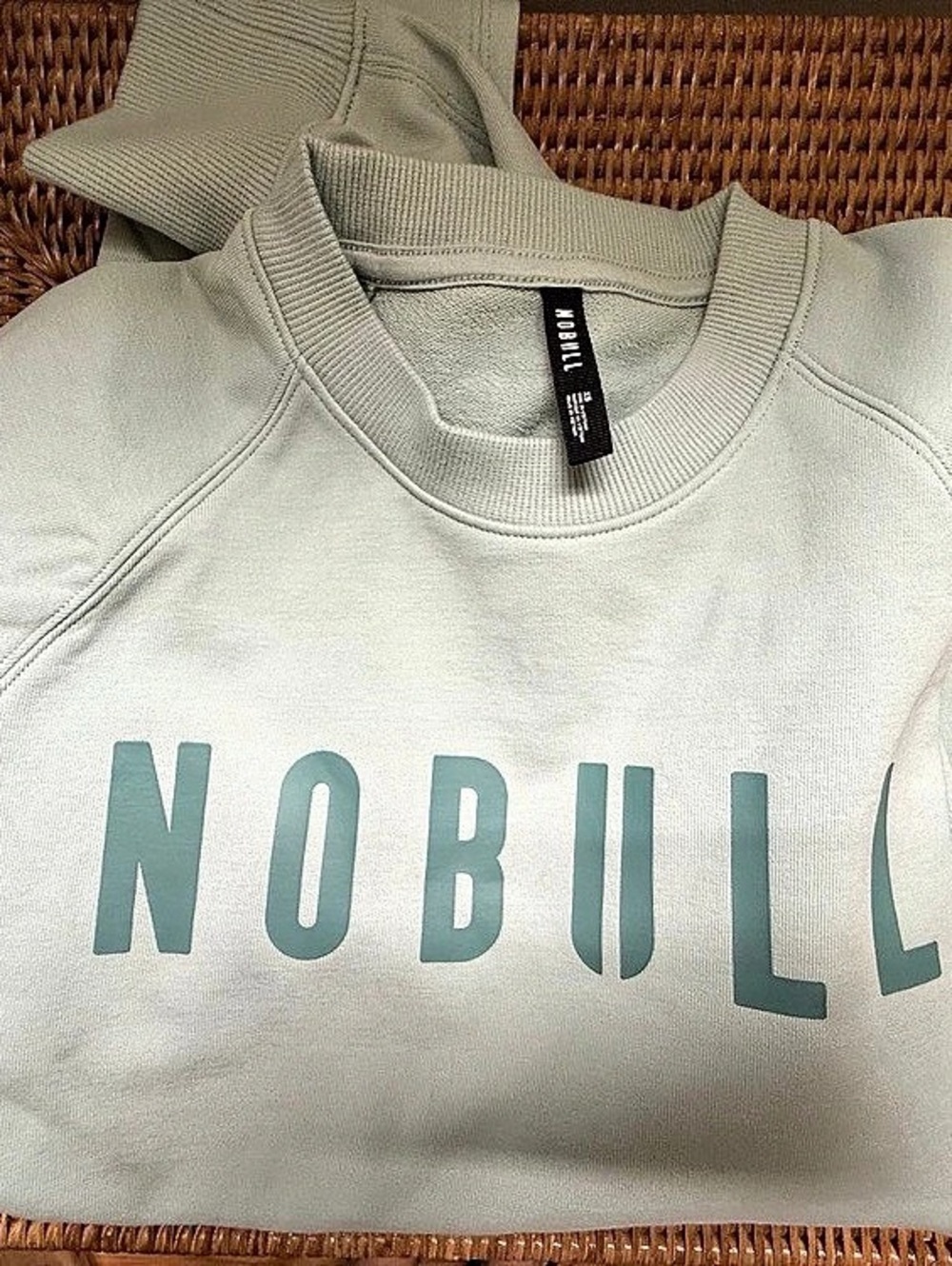 NWT WOMENS NOBULL Legacy Crew Sweatshirt, XS